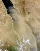 red sea cloud dust ---July 26, 2005